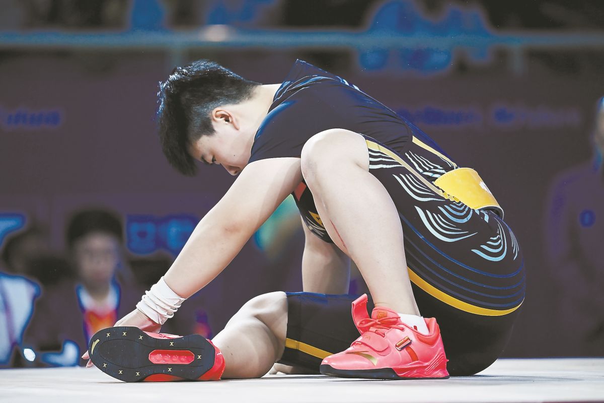 廖桂芳退赛 因伤退出举重女子76公斤级比赛
