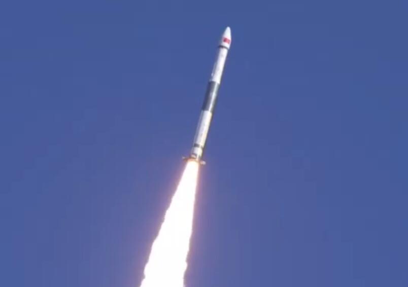 我国成功发射一箭四星 天目一号气象星座卫星发射升空