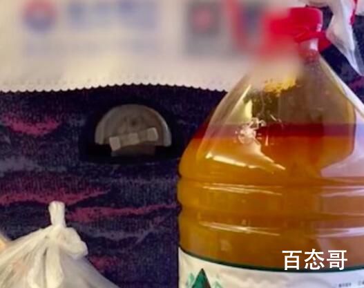 女游客用5L水桶带螺蛳粉汤回广东 真不愧是广东人