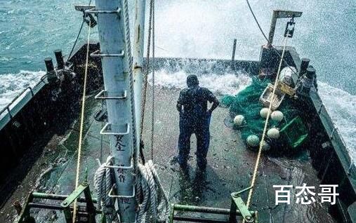 中国渔民:日本把我财路给断了 该死的日本人什么丧尽天良的事都敢干
