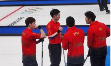 中国男子冰壶队的绅士风度(中国男子冰壶队的教练)