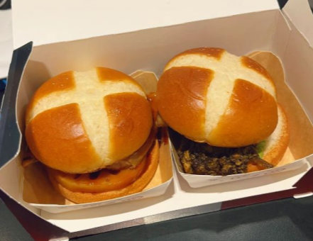 麦当劳快乐星球双子堡好吃吗(麦当劳快乐星球双子堡包装)