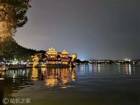 五一西湖游客量将突破60万 杭州“堵”字当头